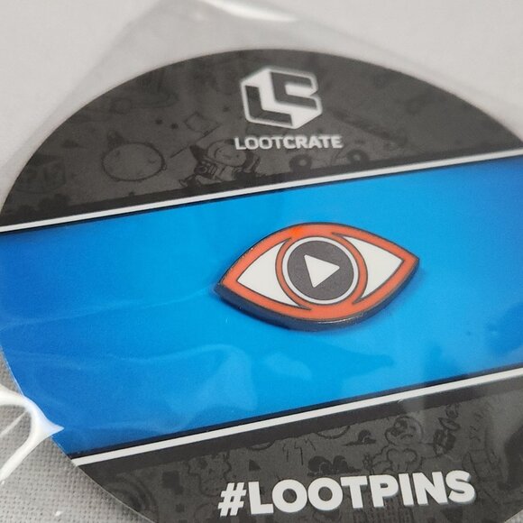 Loot Crate Play Button Eye Enamel Pin 2020 Collectible - Picture 2 of 3
